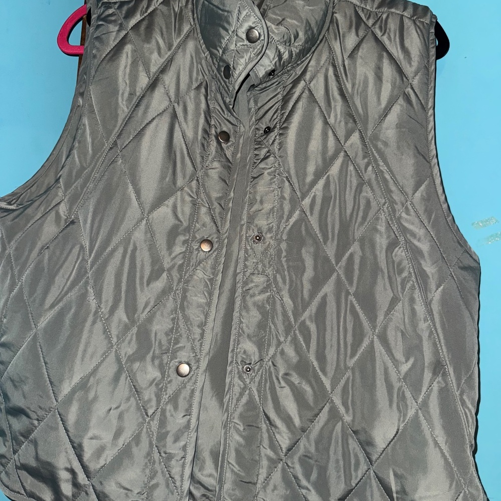 Light green vest